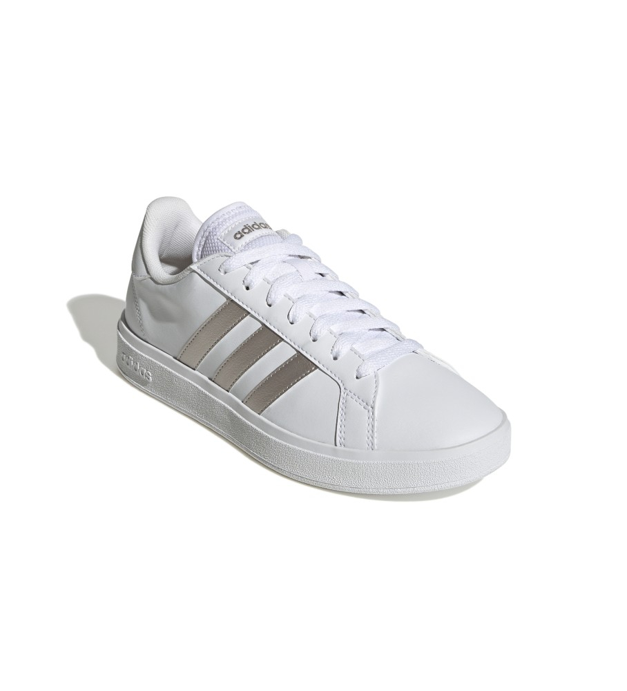 Adidas Court Base